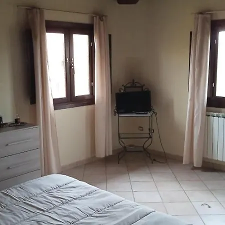 La casa di Adele Bed & Breakfast *